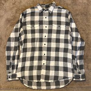 Medium Sonoma Button Up Flannel